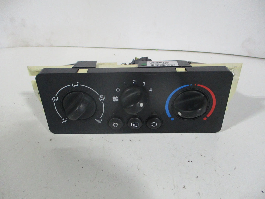 (Good) Ion Controle Pre-Owned 06-07 Temperature Heater OEM Saturn AC LKQ