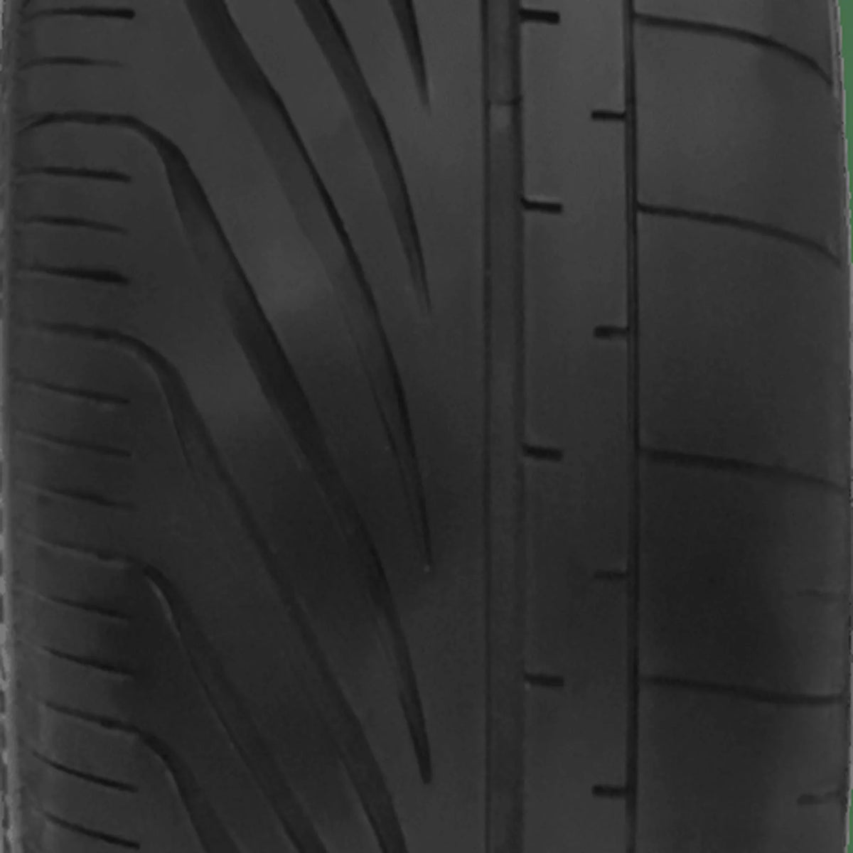 Tire P325/30ZR19 Passenger Eagle - SuperCar G:2 Left Goodyear F1 UHP 94Y LL ROF