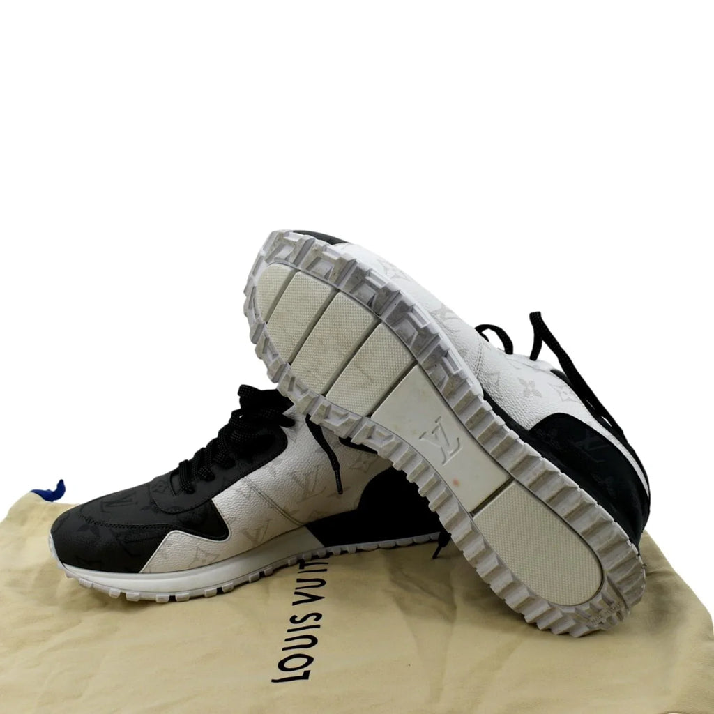 US Bicolor 9-9 Runaway Sneakers Pre-owned Monogram