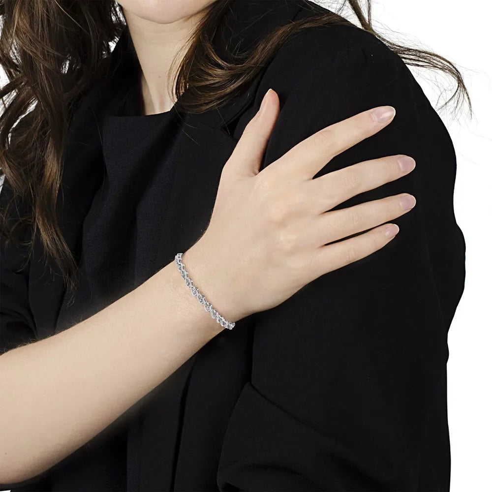 Round-Cut Silver Bracelet .925 Cttw 1/10 (I-J 7.25" Flame - Diamond of Color, Sterling I3) Links