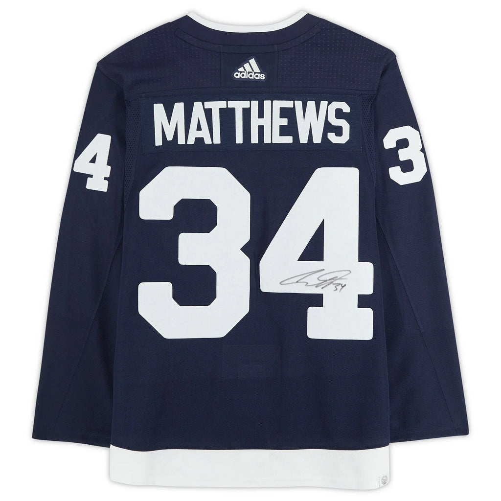 Authentic Leafs Heritage Auston Classic Navy Maple Toronto Autographed Jersey Matthews 2022