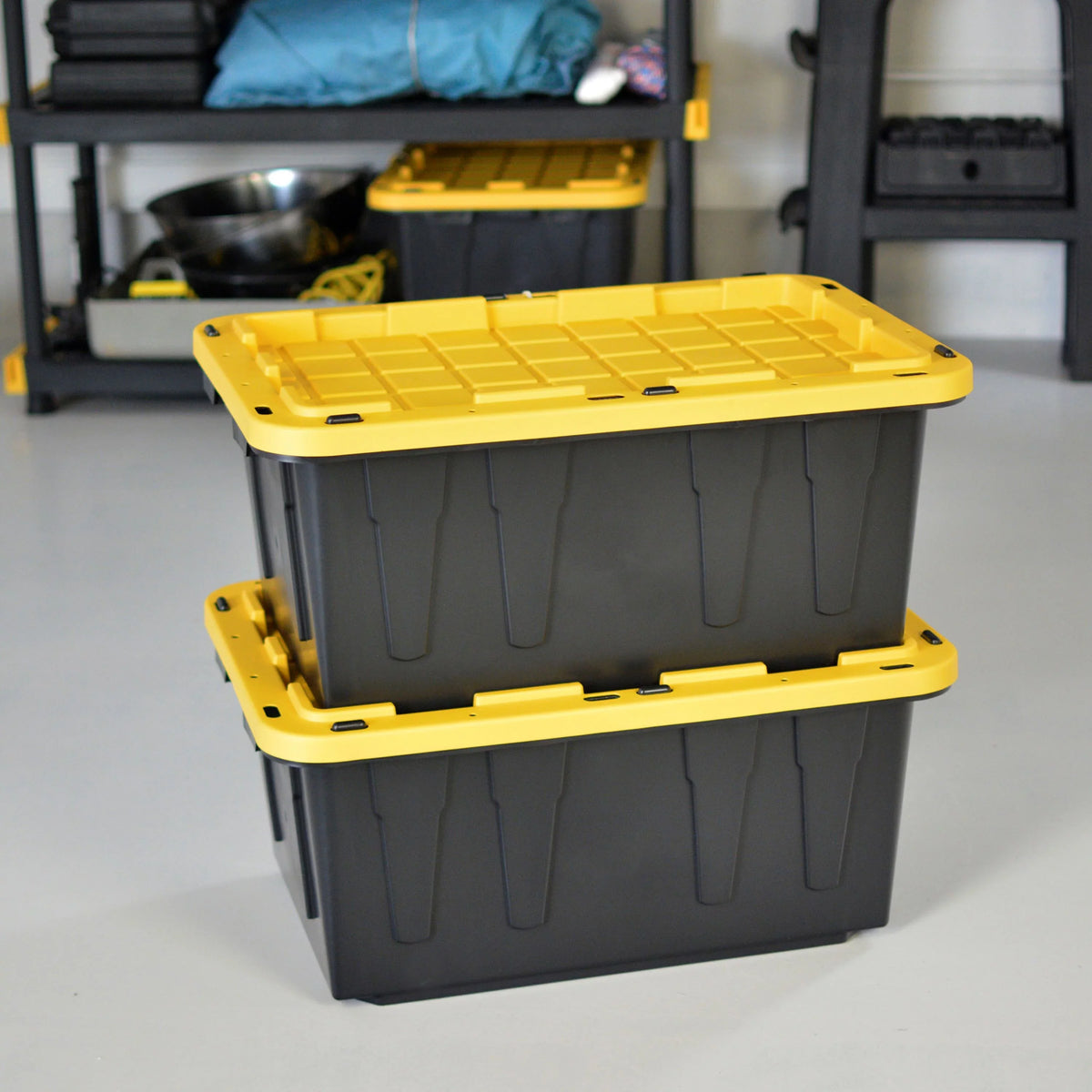 Snap Plastic Box of 17 Stackable Storage Lid Gallon Container, with Black Lid, Set Tough 4 Yellow
