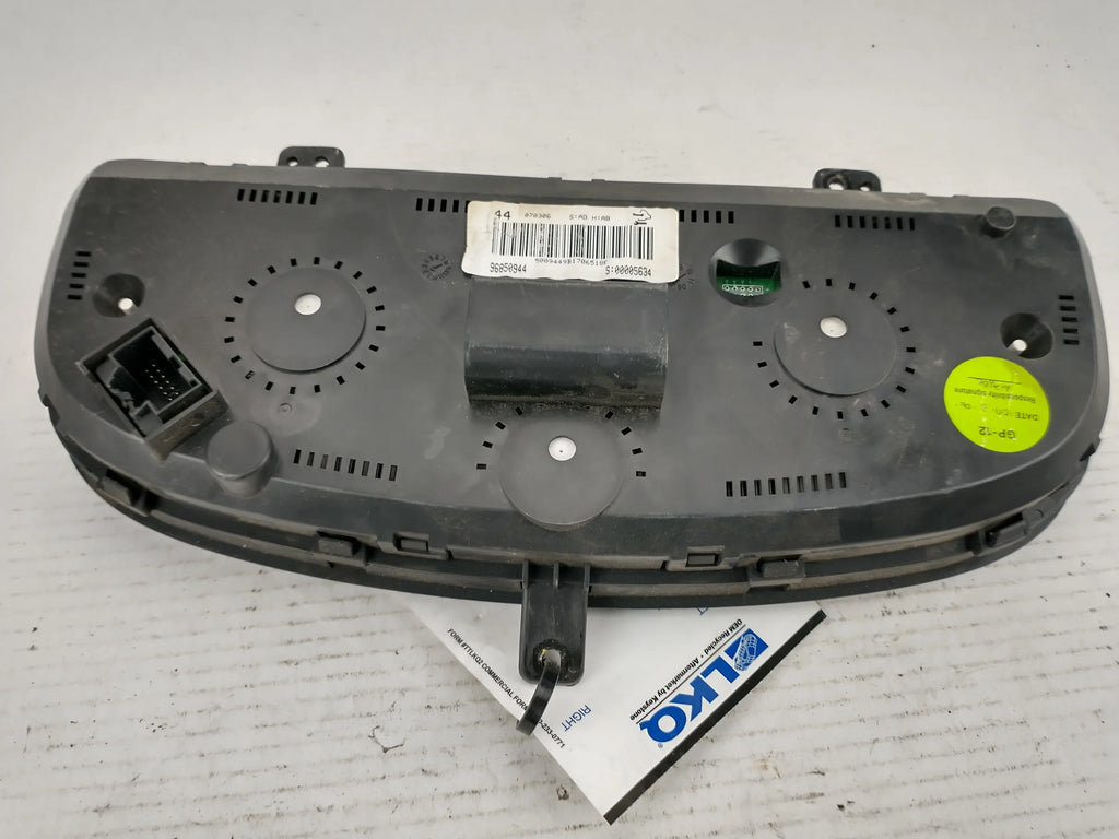 Speedometer 08 Saturn Cluster Head (Good) VUE OEM 09 Pre-Owned