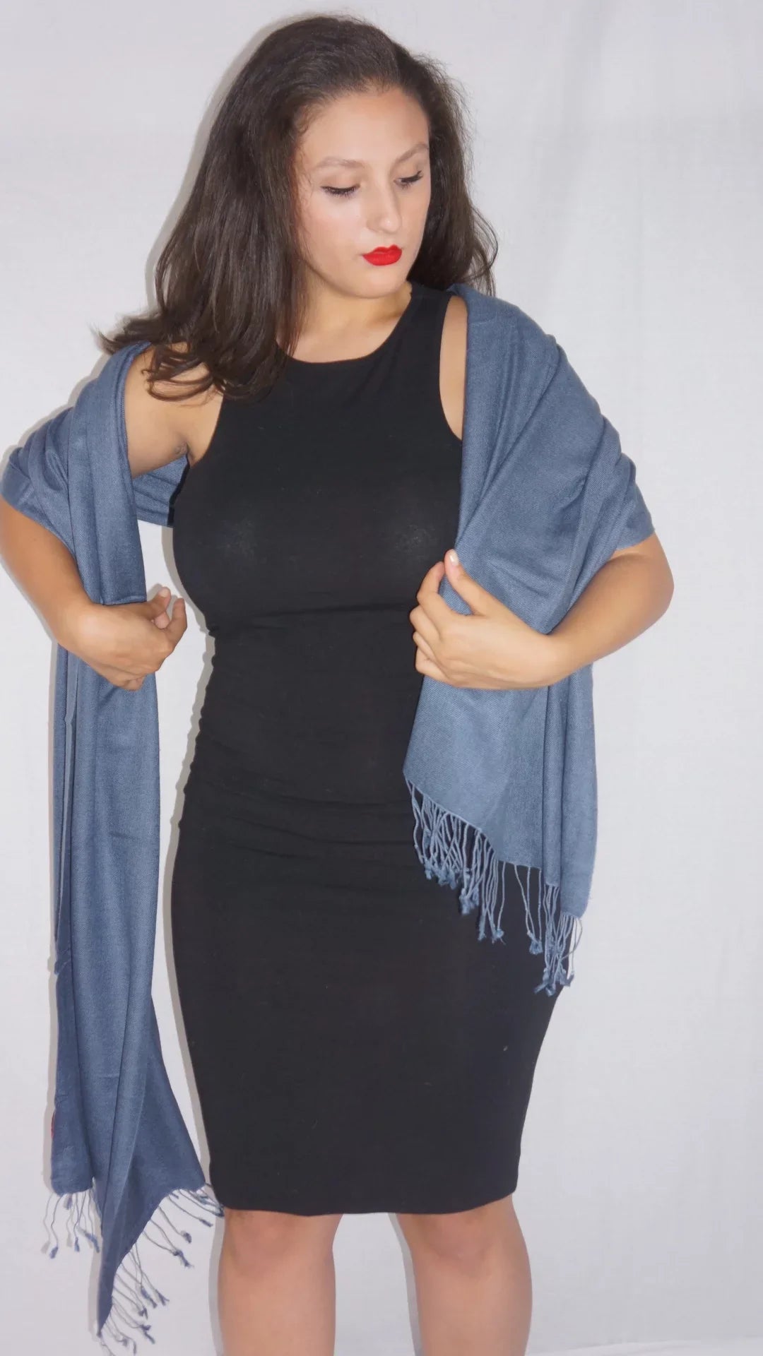 Grey Shawl/Shawls/Scarf/Scarves/Wrap/Stole/Muffler/Cape/Ruana/Blanket/Throw/Pashmina Shawl/Cashmere Shawl) (Slate Scarf/Wool/Silk Regular