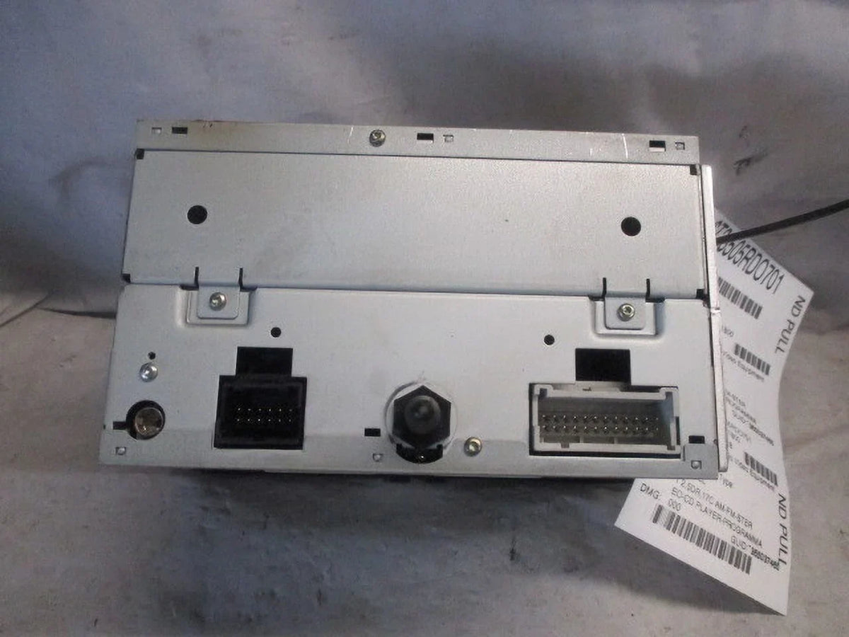 Pre-Owned 2006 CD Receiver FM 2005 Relay AM Saturn 2007 Radio (Good) OEM