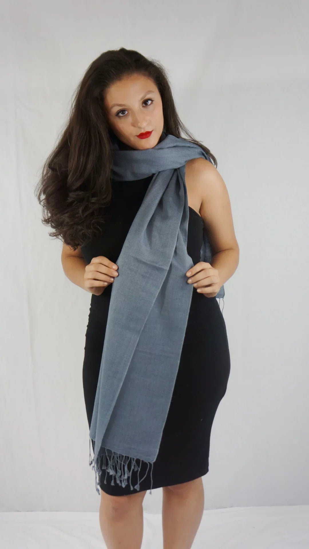 Grey Shawl/Shawls/Scarf/Scarves/Wrap/Stole/Muffler/Cape/Ruana/Blanket/Throw/Pashmina Shawl/Cashmere Shawl) (Slate Scarf/Wool/Silk Regular