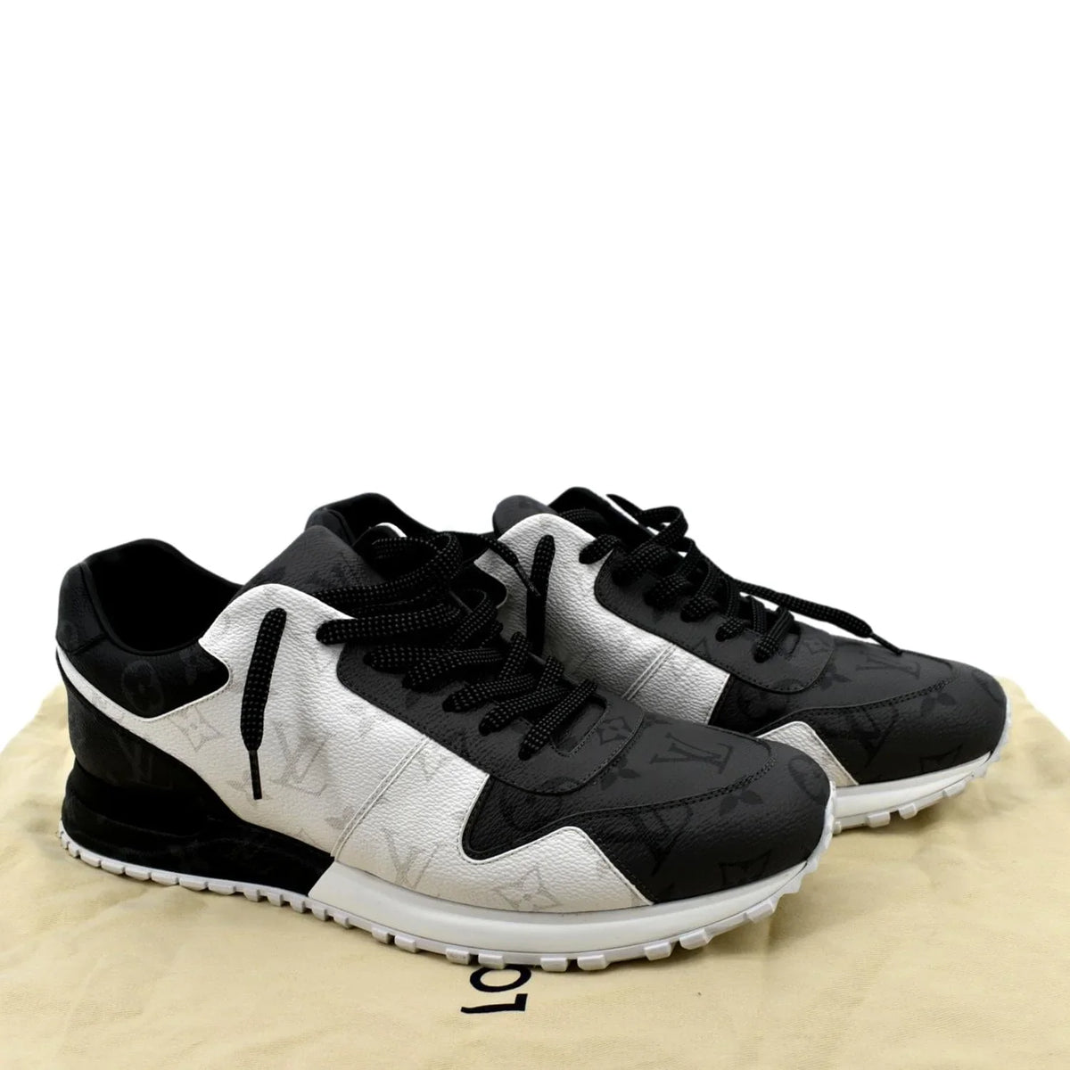 US Bicolor 9-9 Runaway Sneakers Pre-owned Monogram