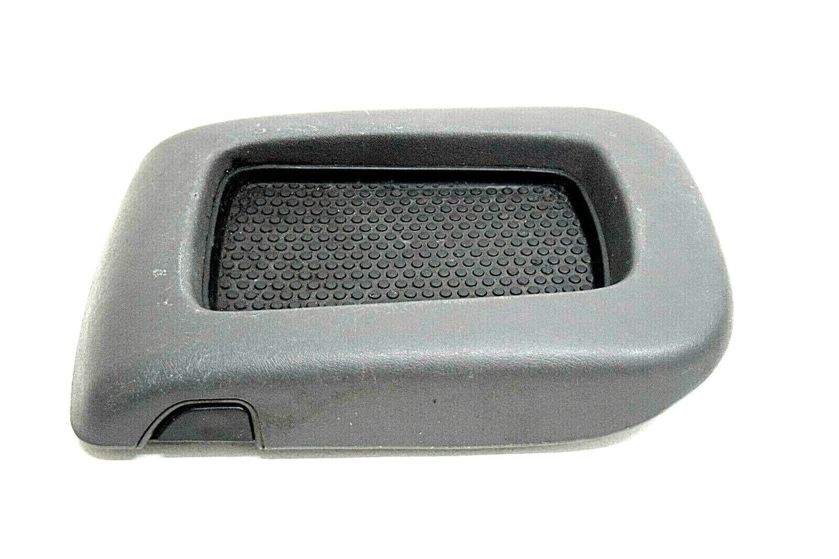 Silverado 05 Center 03 Lid 04 Chevy Yukon 06 Tahoe Console Charcoal