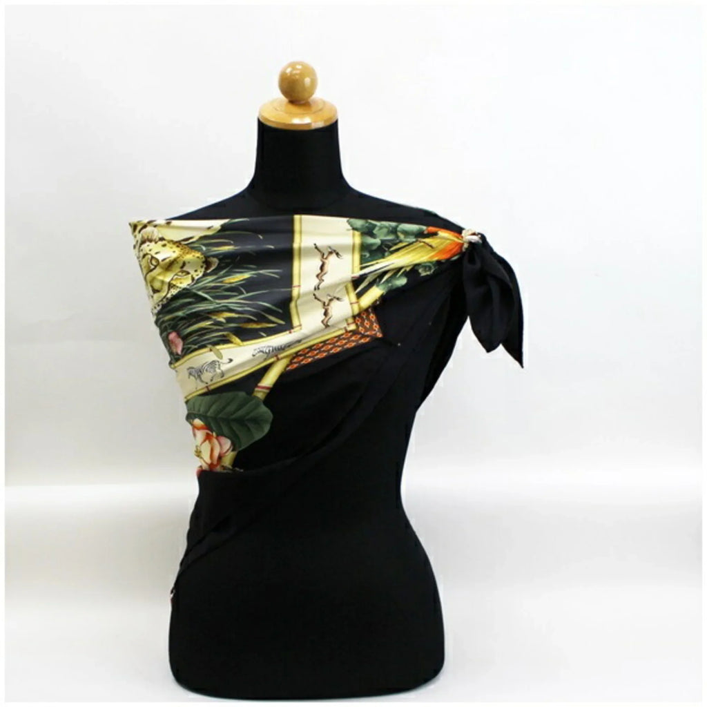 Leopard (Good) Animal Pre-Owned Print Black Panda Women's Salvatore Muffler Scarf Ferragamo
