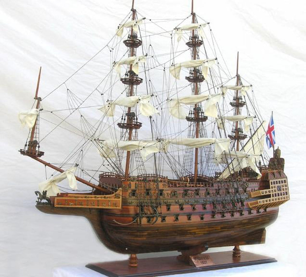 Sovereign Model Limited of seas XL the Display Edition
