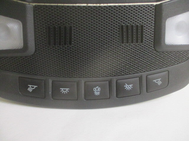 Pre-Owned 16 OEM 19 w/Lights 18 MKC (Good) 15 Console Overhead LKQ Roof 17 Lincoln