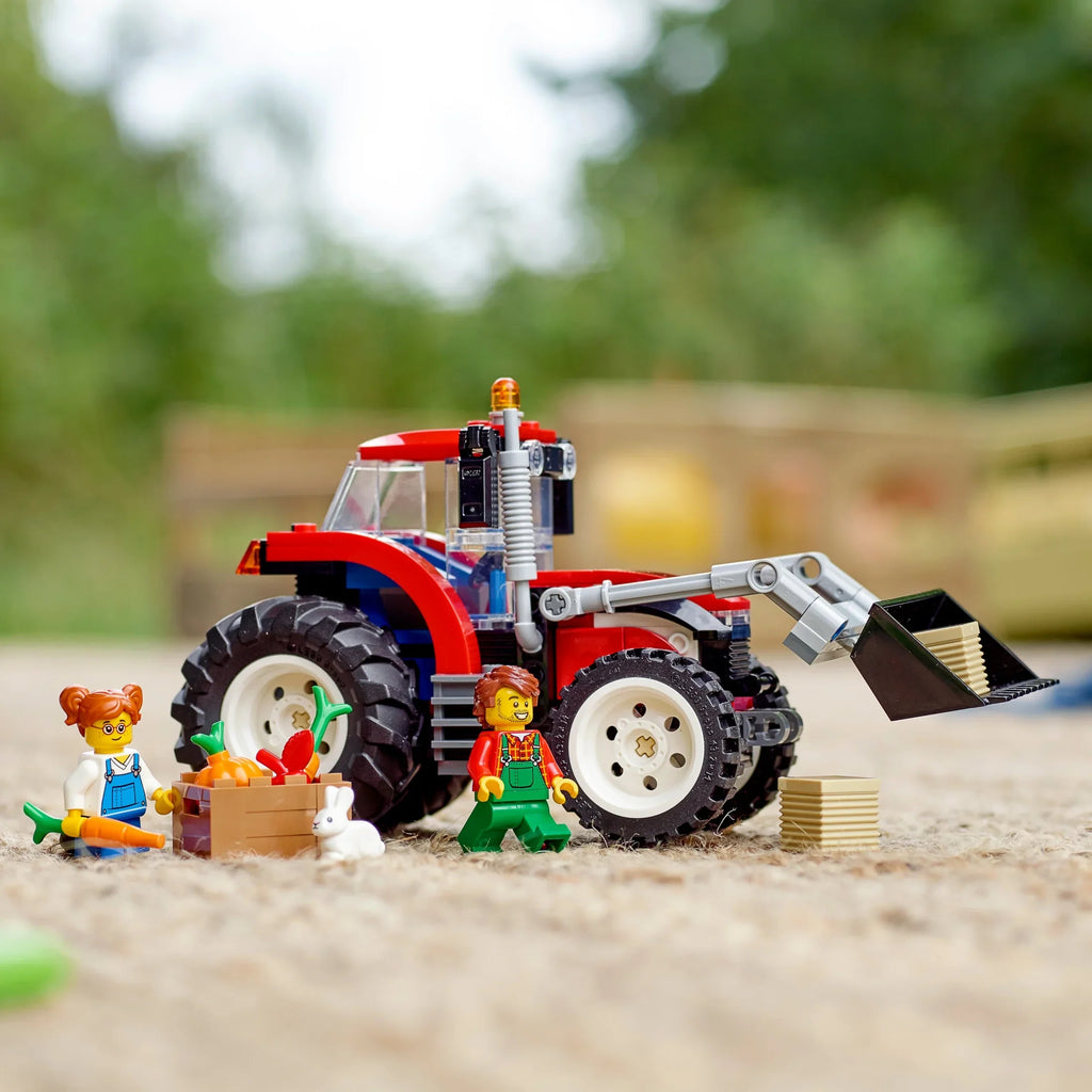 Farm City Garden and Boys Great Gift Set, 5 Ages & and Girls Tractor Bonus Wheel 2in1 Construction 66772 Digger Toy Plus Gift for Sets Scarecrow Big Building and up, Pack, LEGO