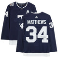 Authentic Leafs Heritage Auston Classic Navy Maple Toronto Autographed Jersey Matthews 2022